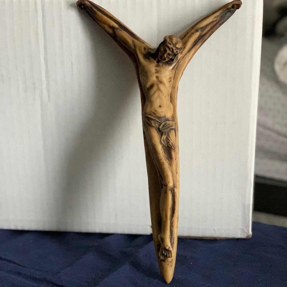 Vintage detailed Wall Crucifix